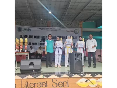 Foto Bersama Juara Taekwondo Tk. Kota Tangsel